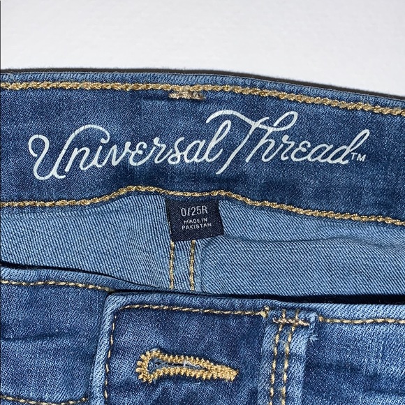 Universal Thread High Rise Skinny Jeans - Picture 3 of 3
